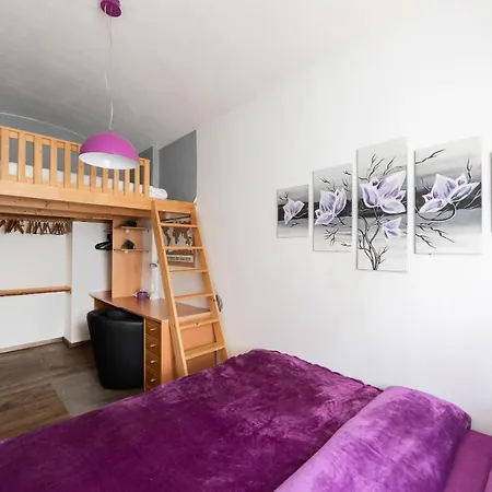 Zizkov Apartments Prague Exterior photo